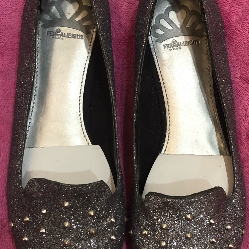 Fergie Women's Glitter Studded Flats - Pewter